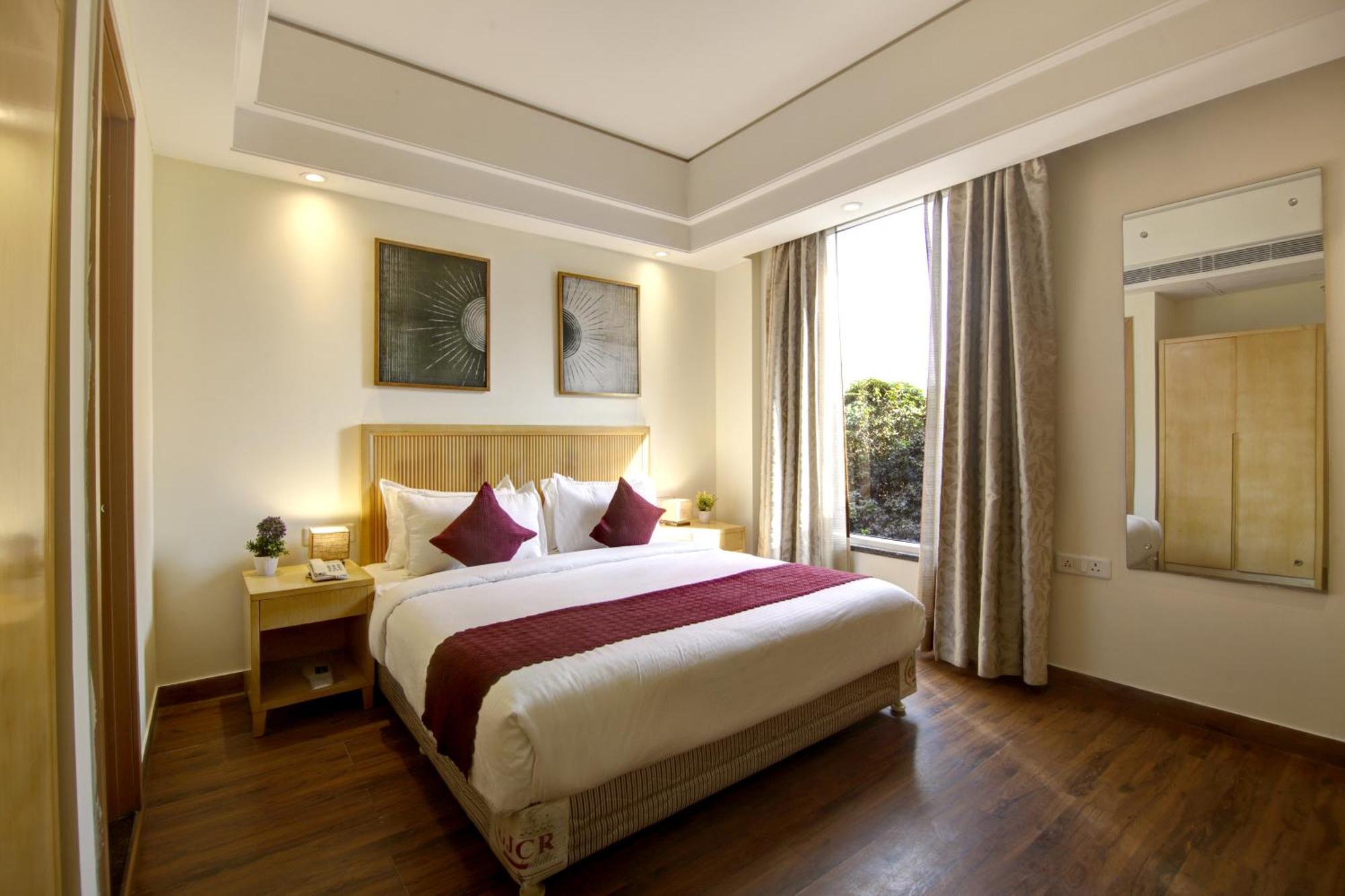 Saltstayz Select - Galleria Market & Golf Course Road Gurgaon Exterior foto